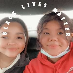 Meet your Posher, Savannah